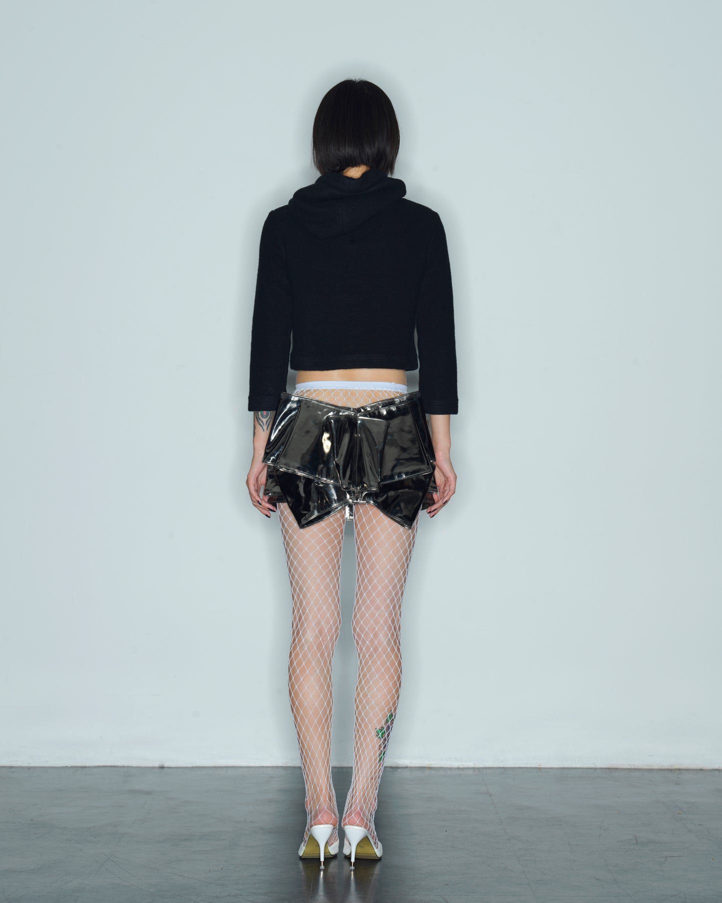 DOLL HOODIE BLACK